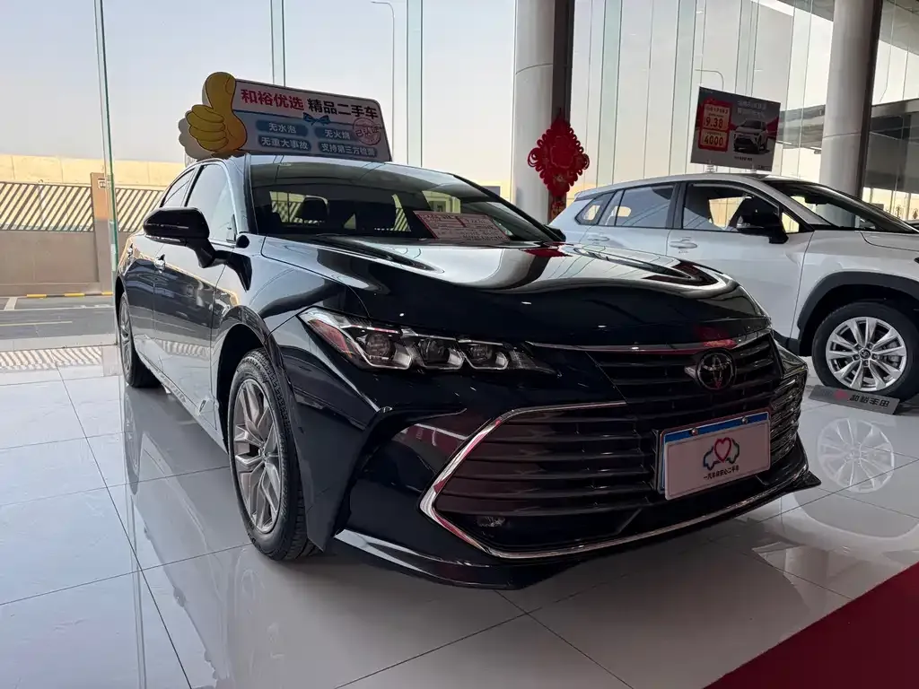 Toyota Avalon 2021 из CN, фото 1