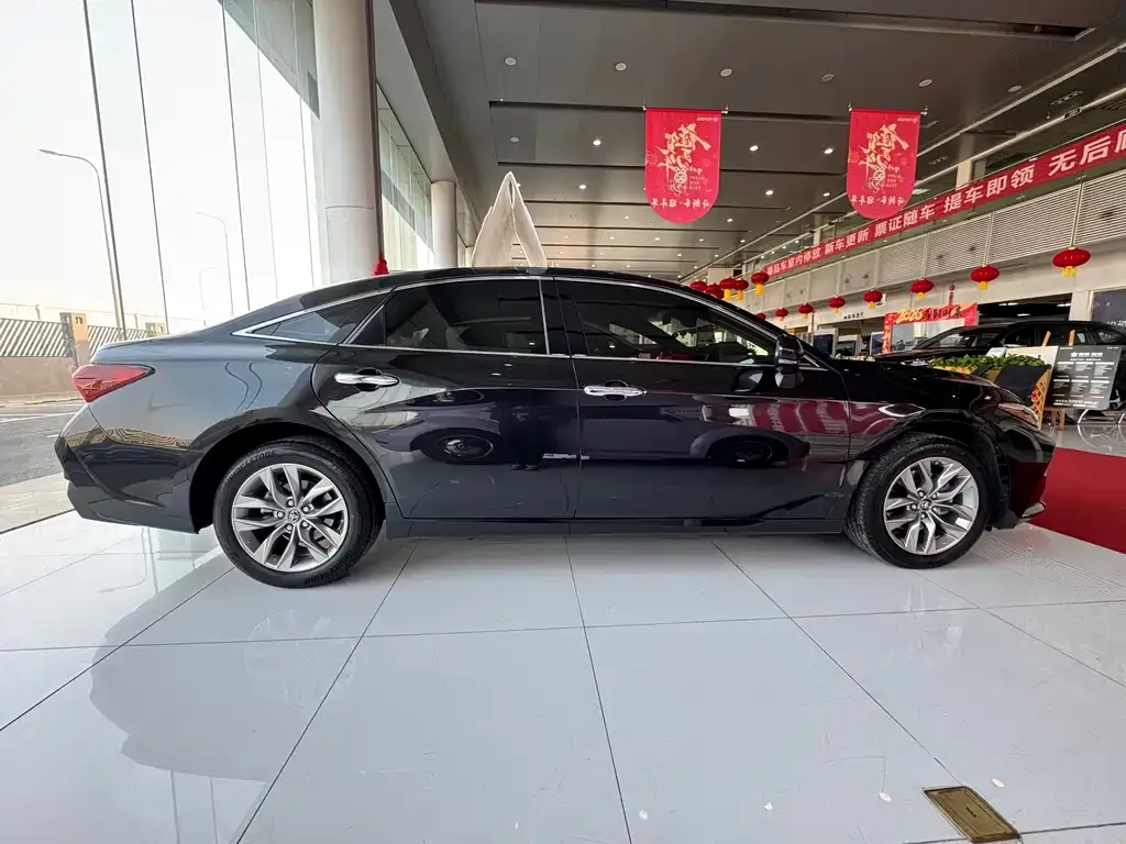Toyota Avalon 2021 из CN, фото 3