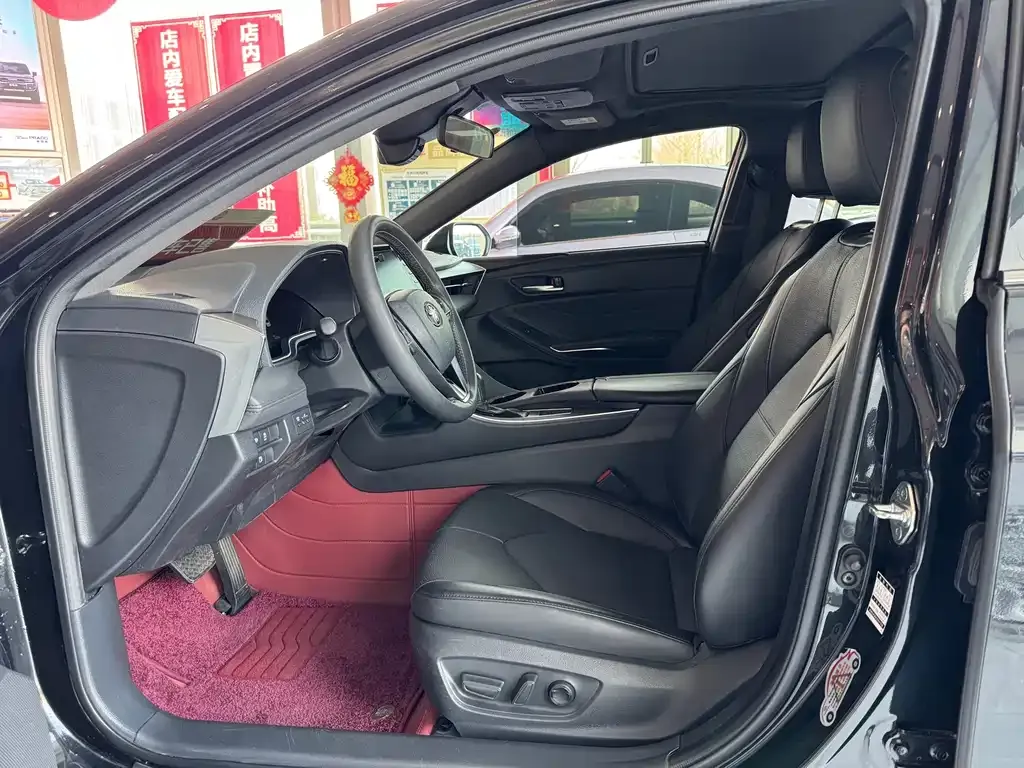 Toyota Avalon 2021 из CN, фото 8