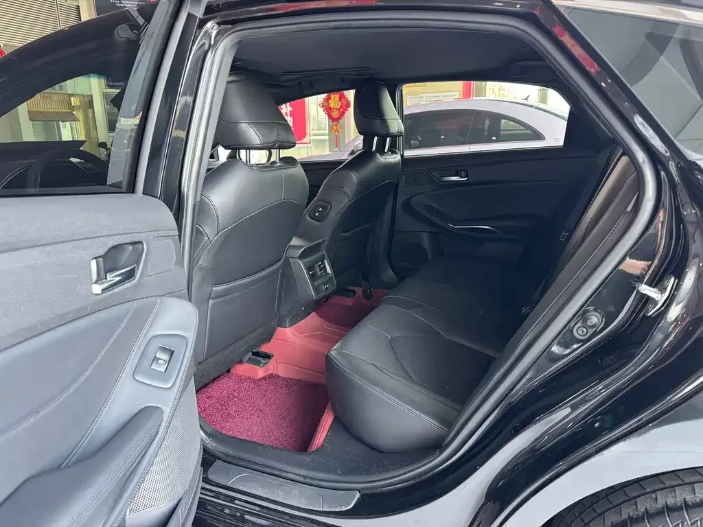 Toyota Avalon 2021 из CN, фото 2