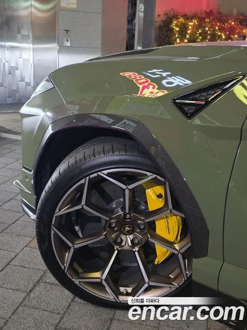 Lamborghini Urus 2025 из KR, фото 10