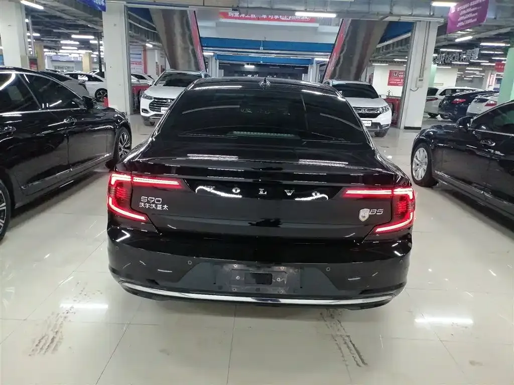 Volvo S90 2021 из CN, фото 9
