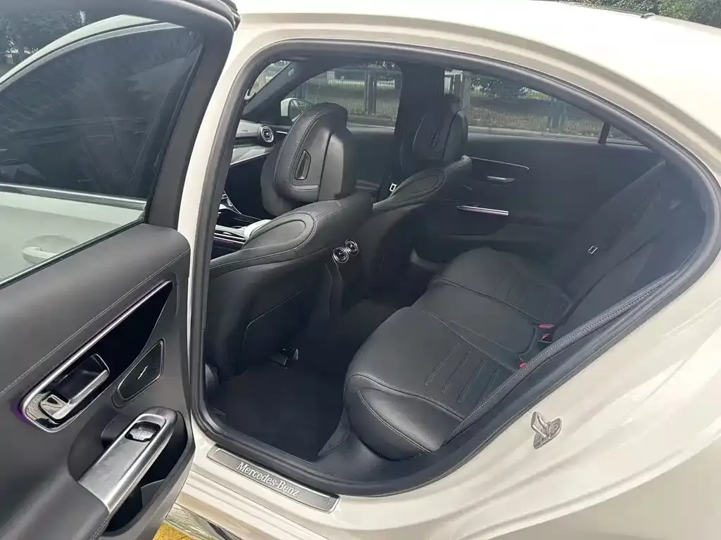Mercedes-Benz C-Class 2024 из CN, фото 5