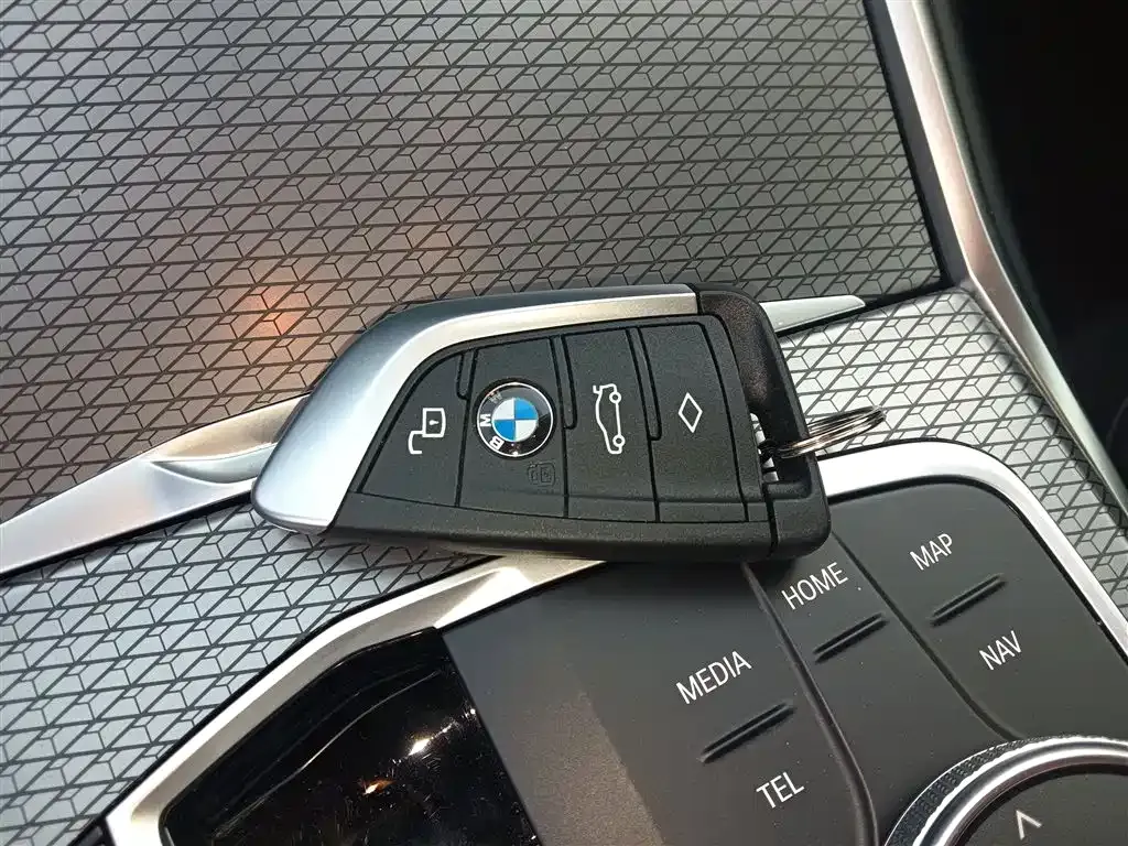 BMW i3 2024 из CN, фото 10
