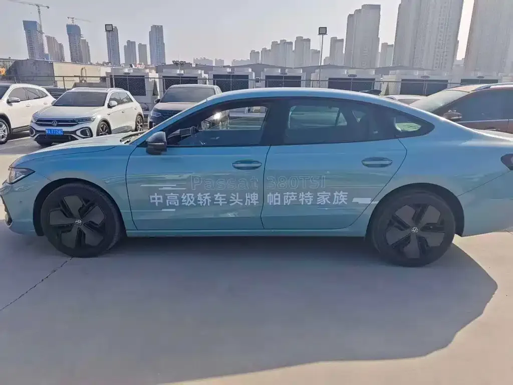 Volkswagen Passat 2024 из CN, фото 3