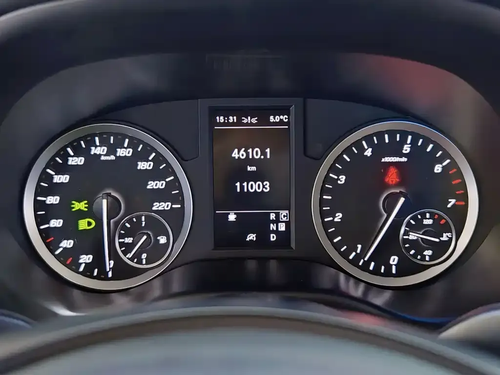Mercedes-Benz Vito 2022 из CN, фото 2