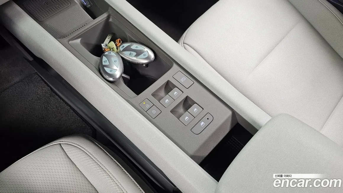 Hyundai Ioniq6 2023 из KR, фото 10