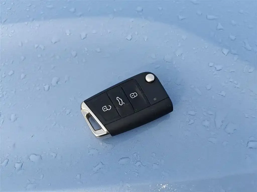 Volkswagen Tharu 2024 из CN, фото 6