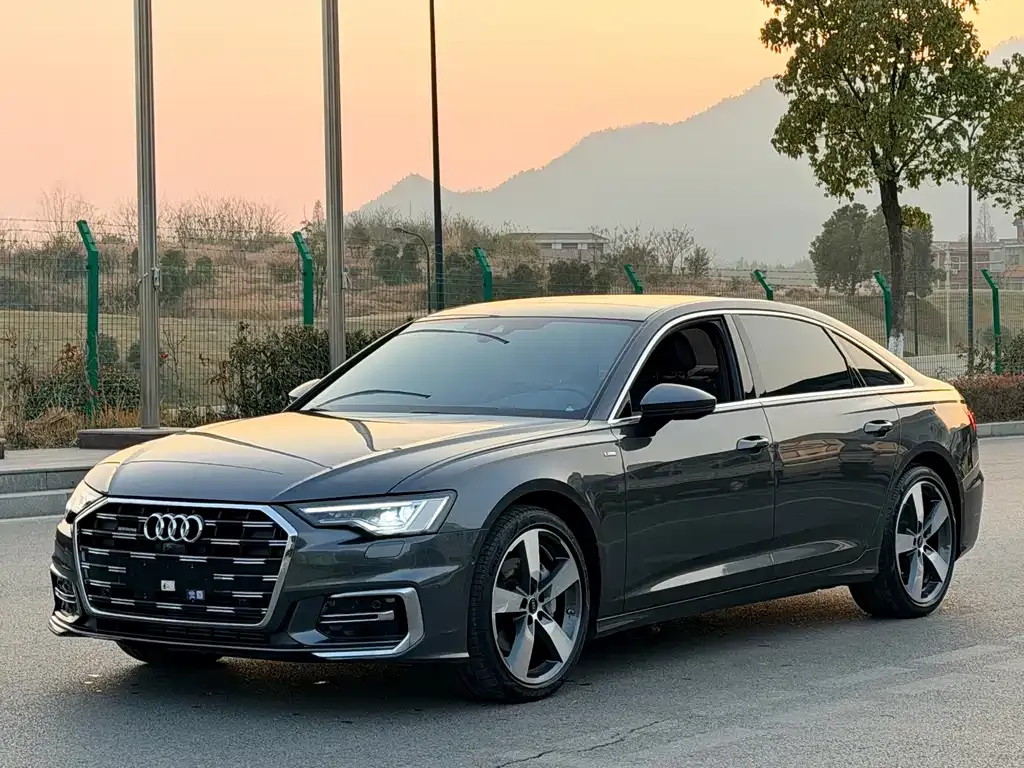 Audi A6L 2022 из CN, фото 1