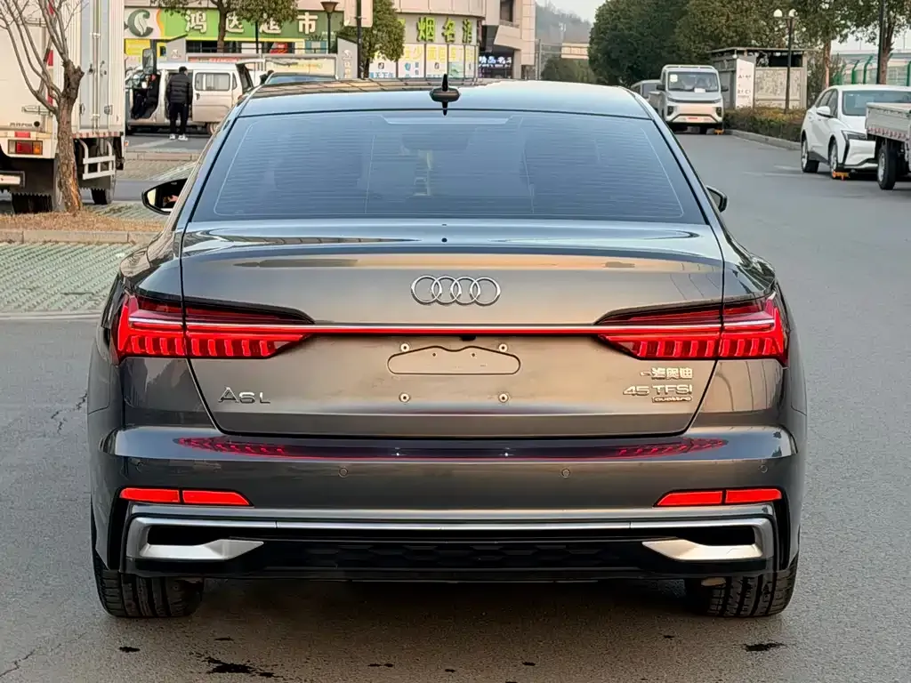 Audi A6L 2022 из CN, фото 2
