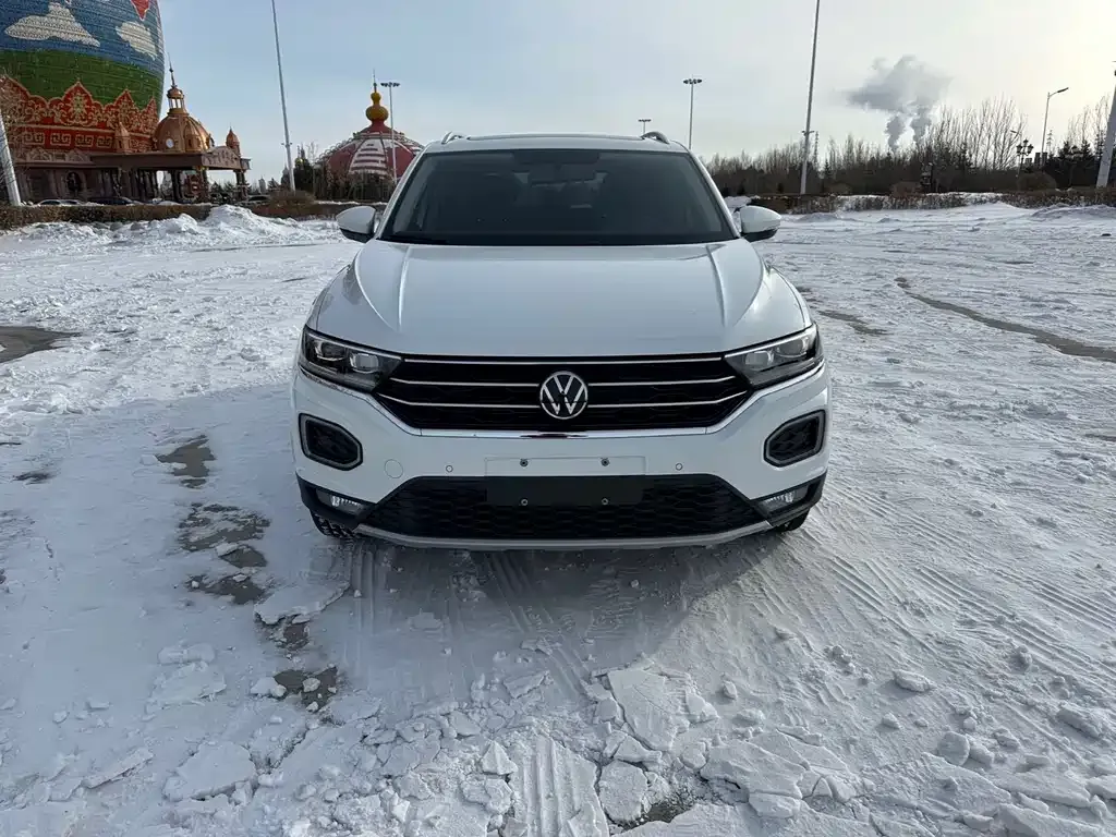 Volkswagen T-Roc 2023 из CN, фото 3