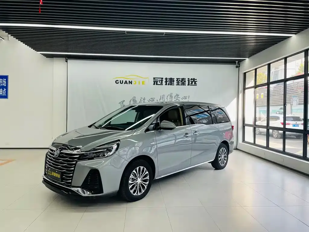 Buick GL8 2024 из CN, фото 1