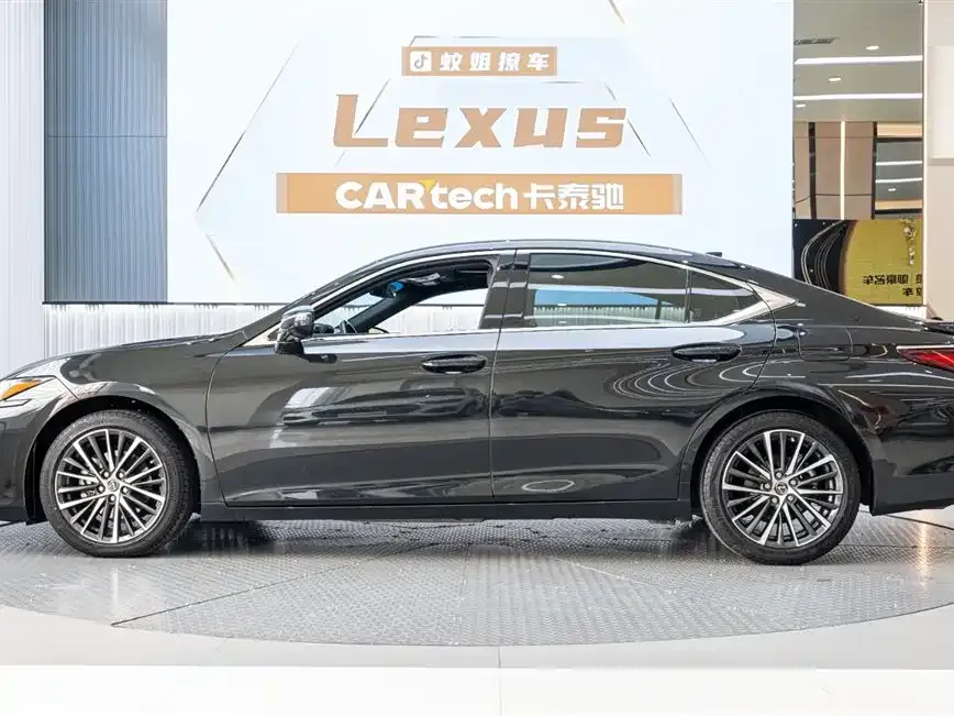 Lexus ES 2024 из CN, фото 3