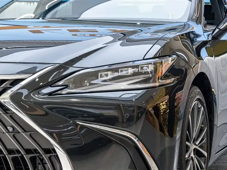 Lexus ES 2024 из CN, фото 9