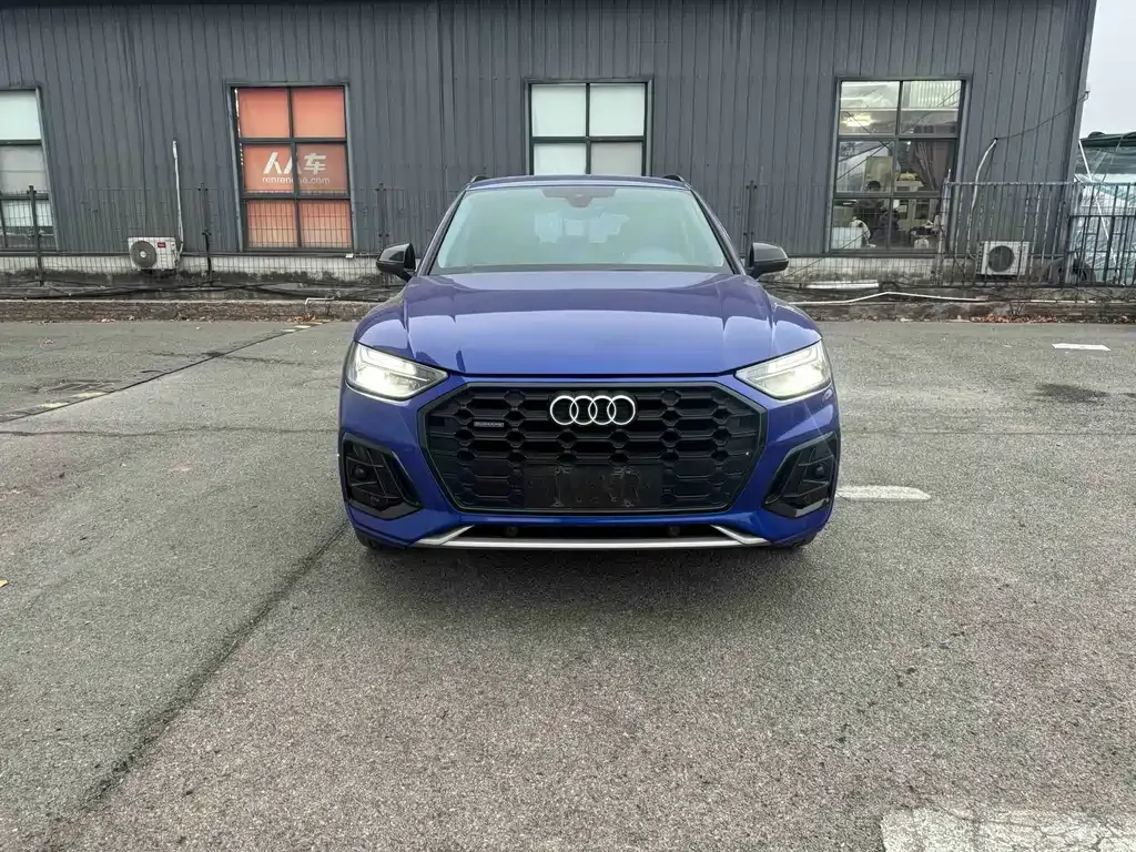 Audi Q5L 2021 из CN, фото 3