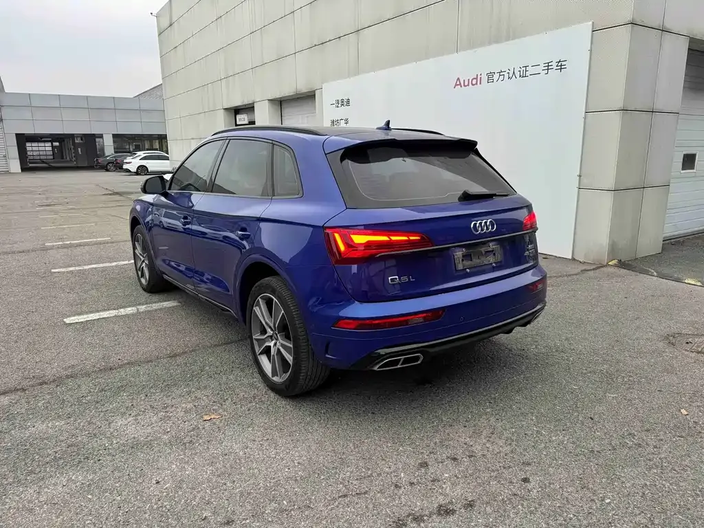 Audi Q5L 2021 из CN, фото 10