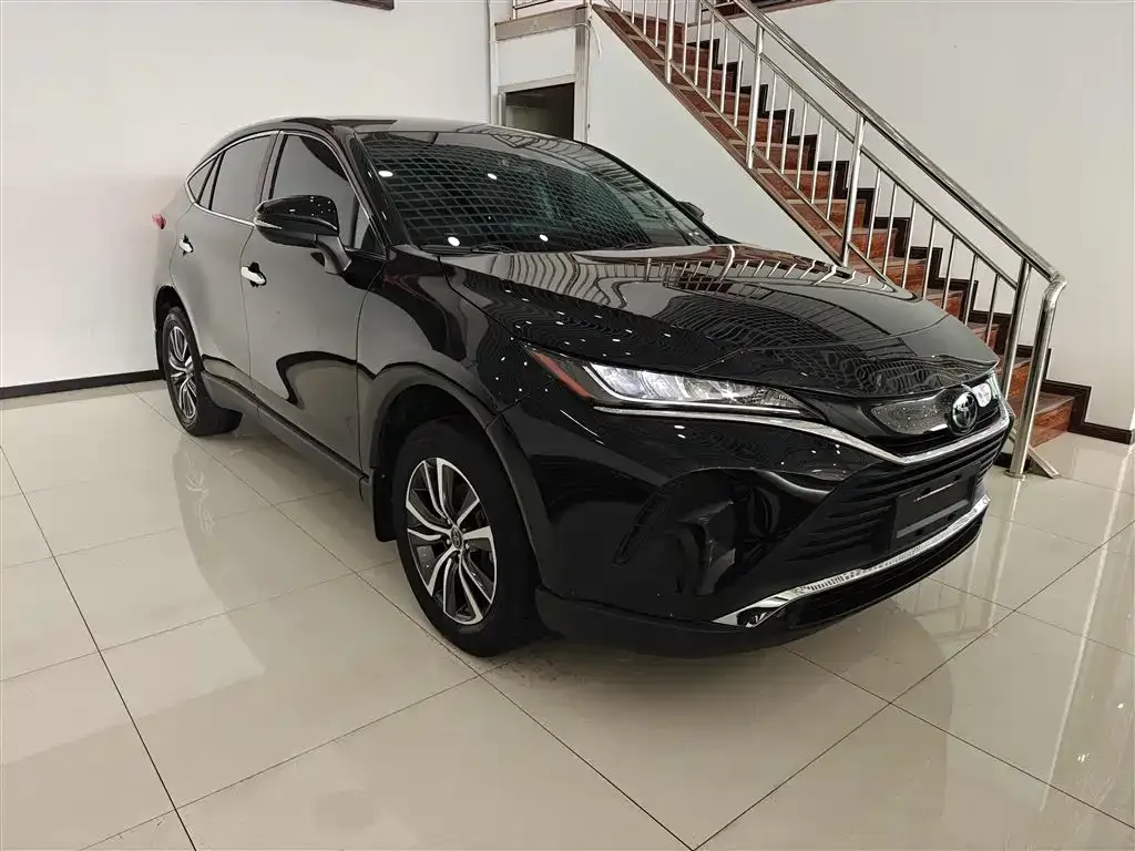 Toyota Harrier 2023 из CN, фото 7
