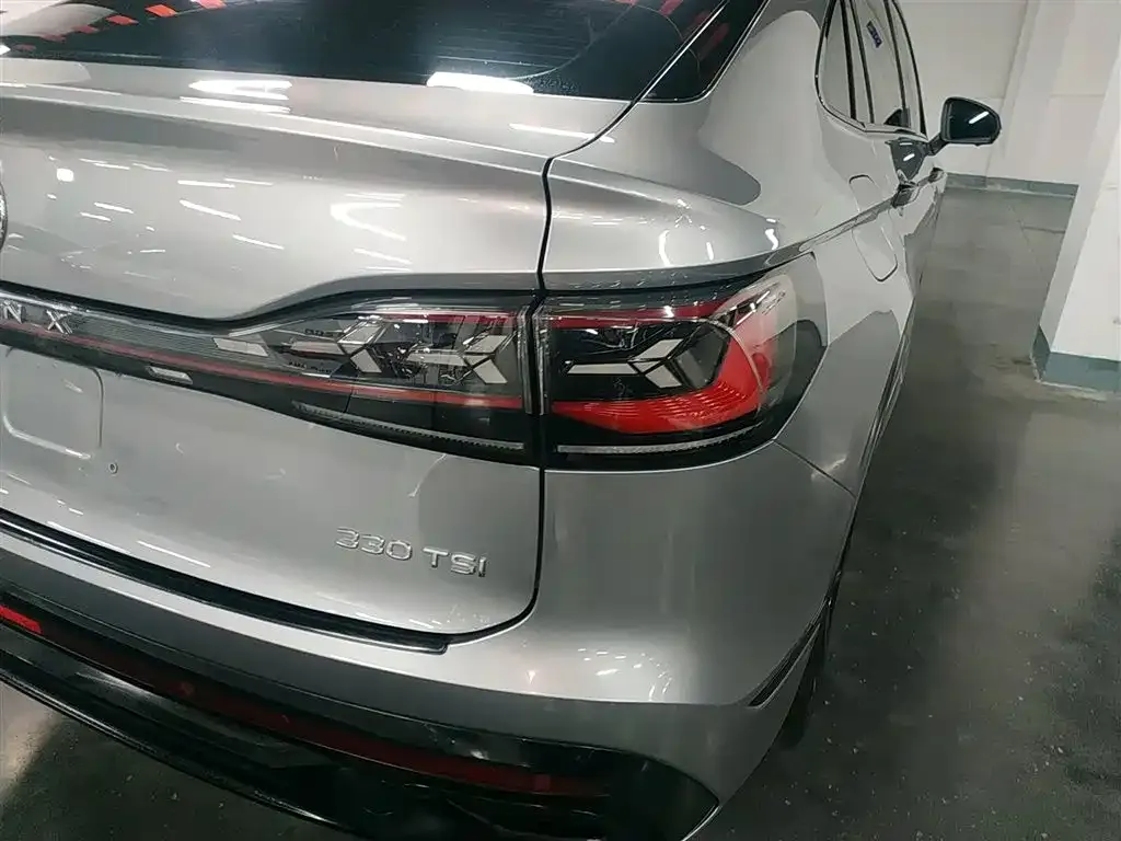 Volkswagen Tiguan X 2023 из CN, фото 8
