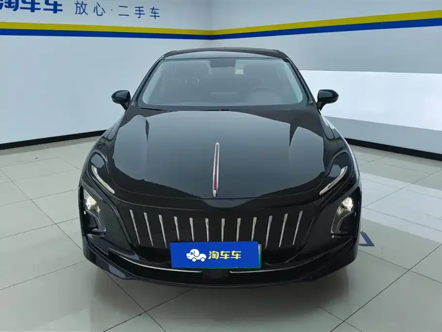Hongqi E-QM5 — фото 5