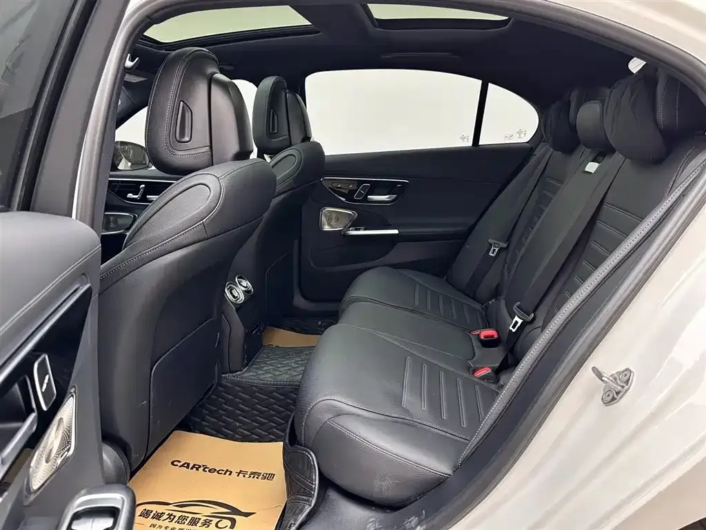 Mercedes-Benz C-Class 2023 из CN, фото 9