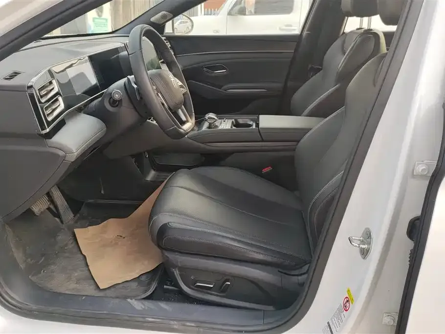 BYD Qin L 2025 из CN, фото 3