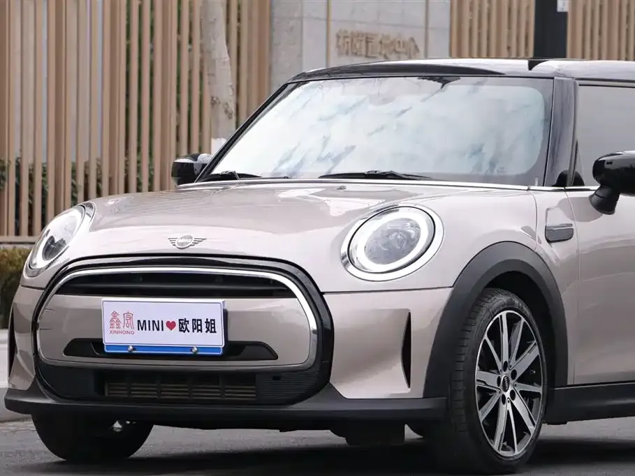 MINI Cooper (3-door) 2023 из CN, фото 8