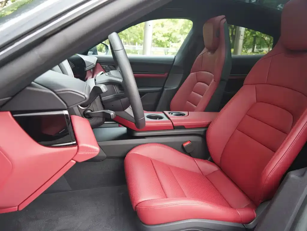 Porsche Taycan 2025 из CN, фото 3
