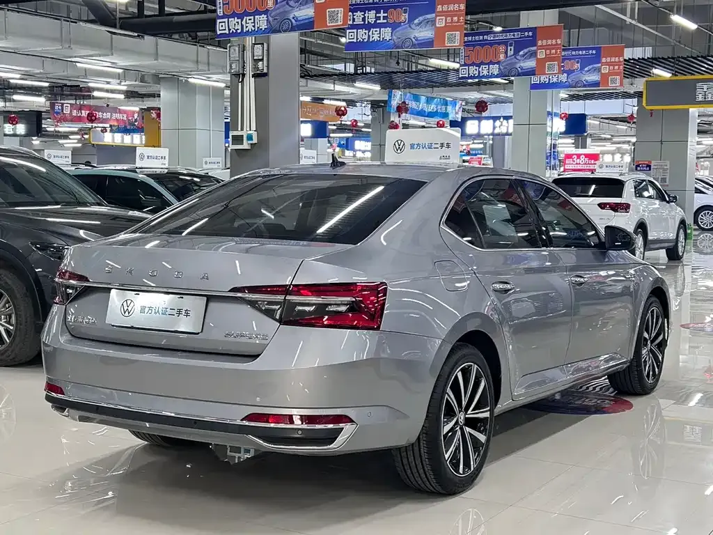 Skoda Superb 2024 из CN, фото 9