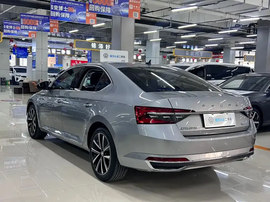 Skoda Superb 2024 из CN, фото 10