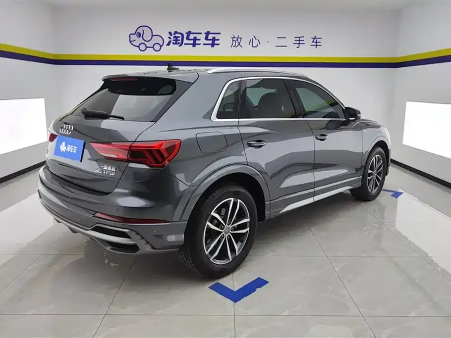 Audi Q3 2021 из CN, фото 10