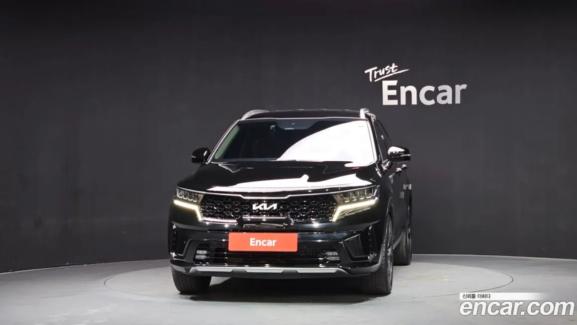 Kia Sorento — фото 5