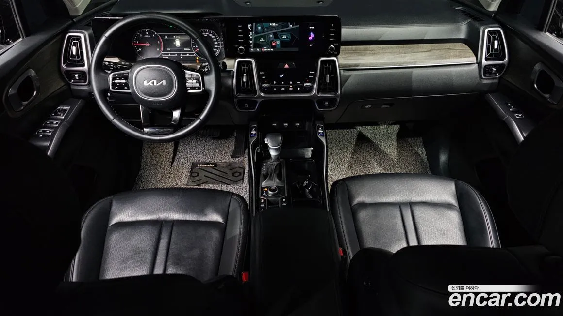 Kia Sorento — фото 9