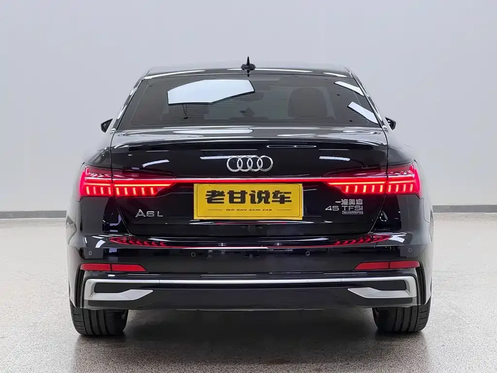Audi A6L 2023 из CN, фото 2