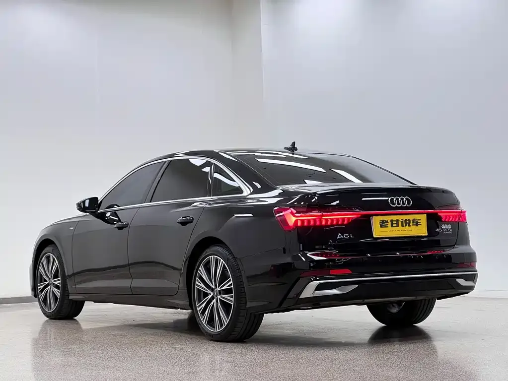 Audi A6L 2023 из CN, фото 3