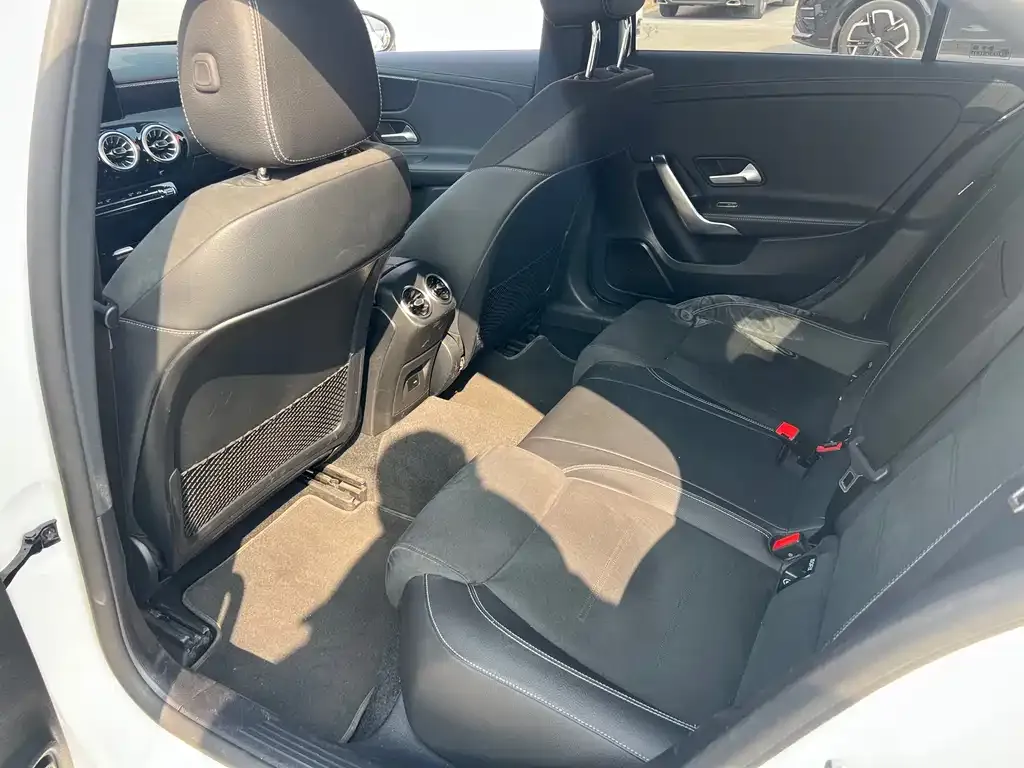 Mercedes-Benz A-Class 2022 из CN, фото 8
