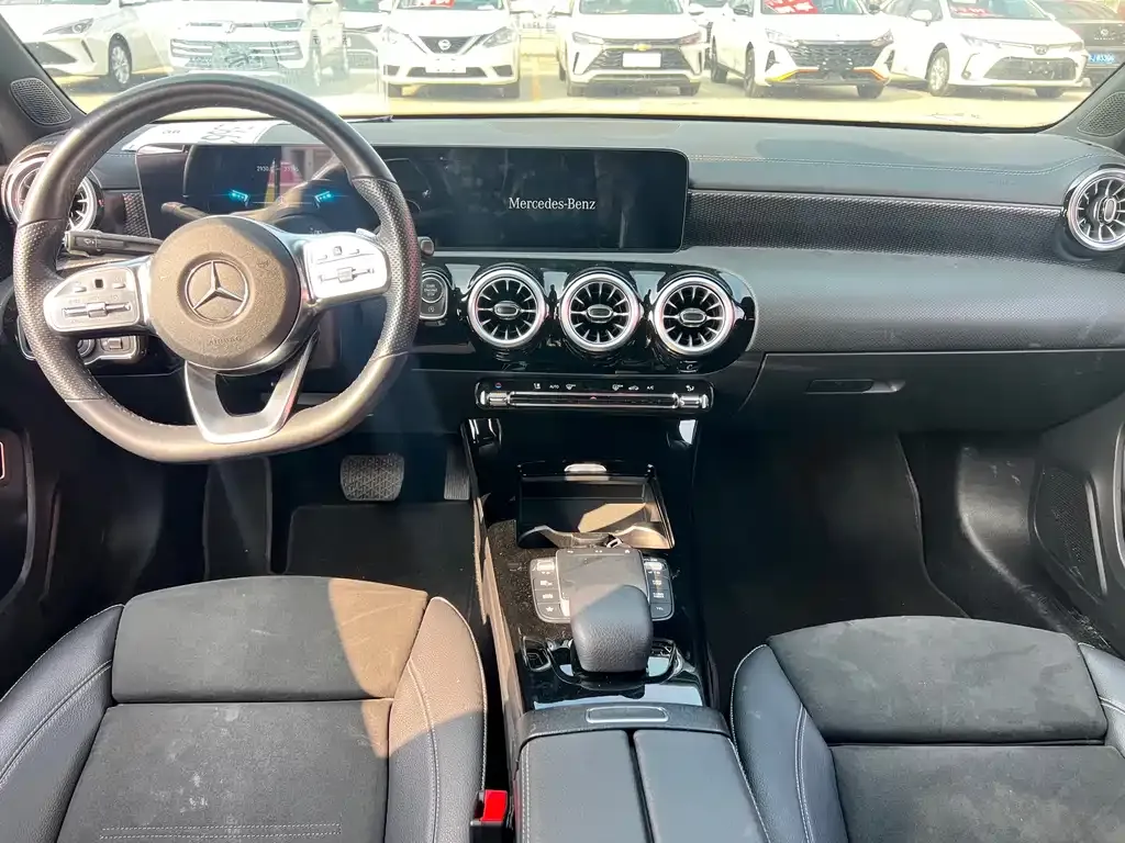 Mercedes-Benz A-Class 2022 из CN, фото 9