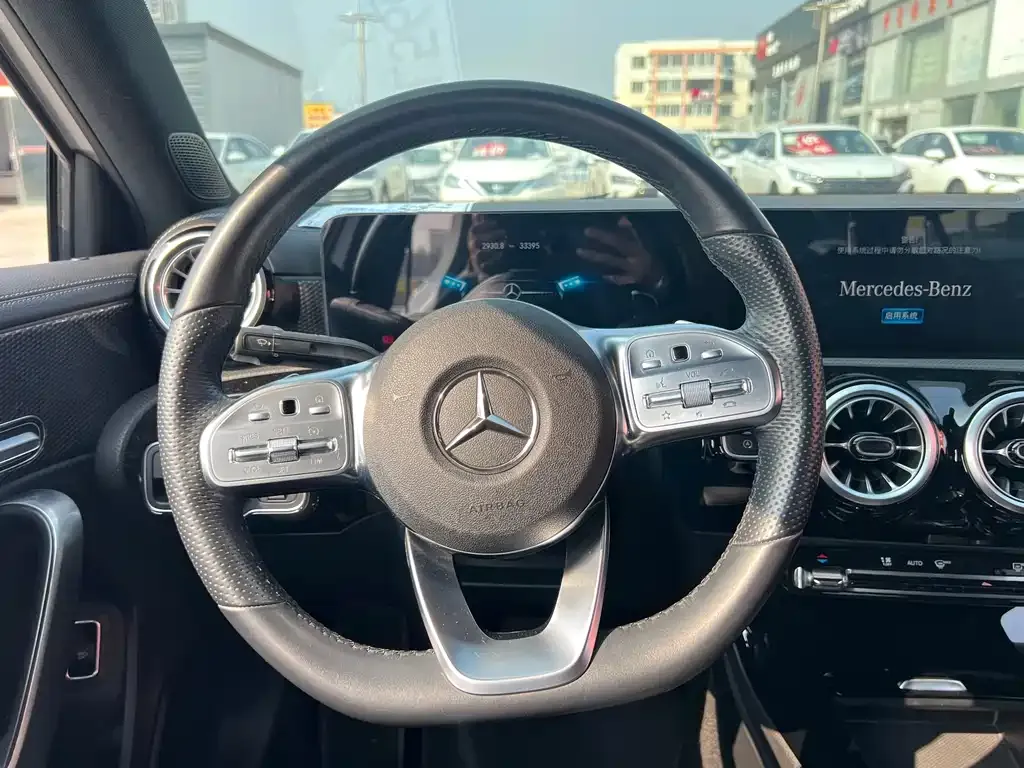 Mercedes-Benz A-Class 2022 из CN, фото 4