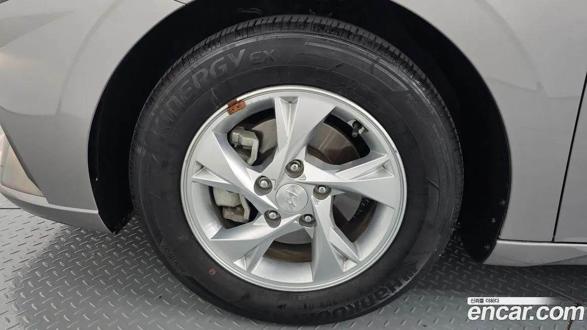 Hyundai AVANTE — фото 6