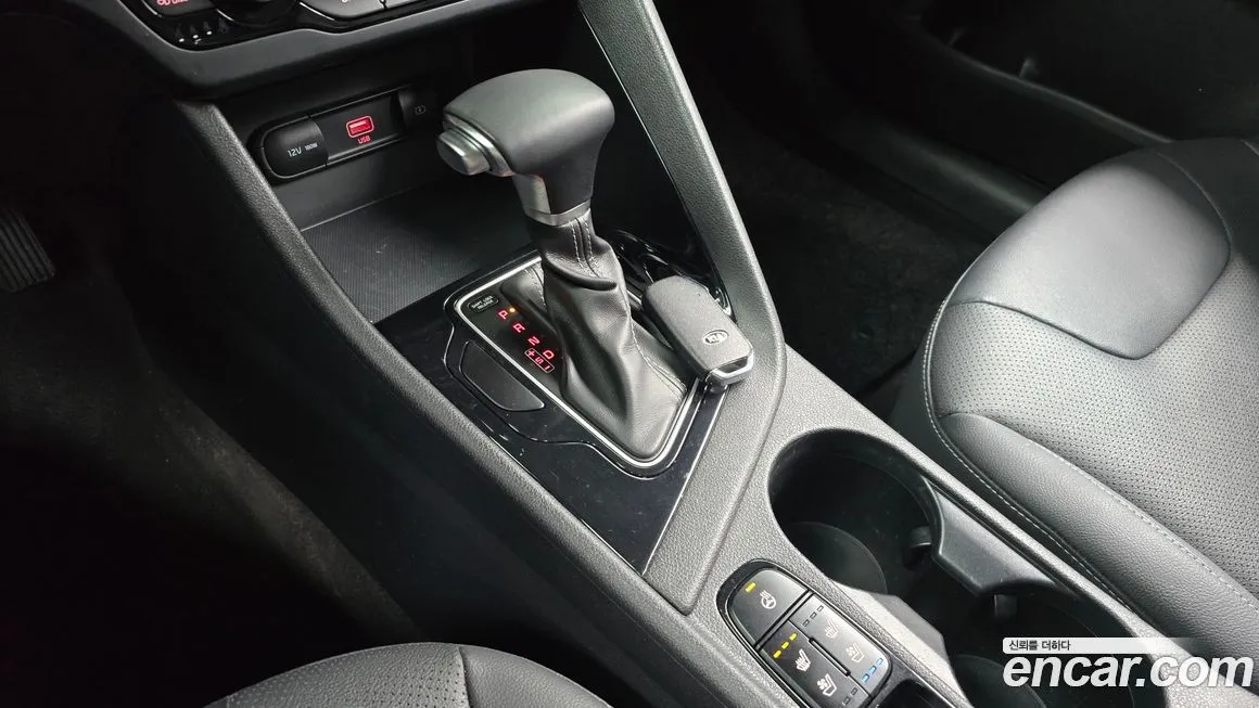 Kia Niro 2021 из KR, фото 8