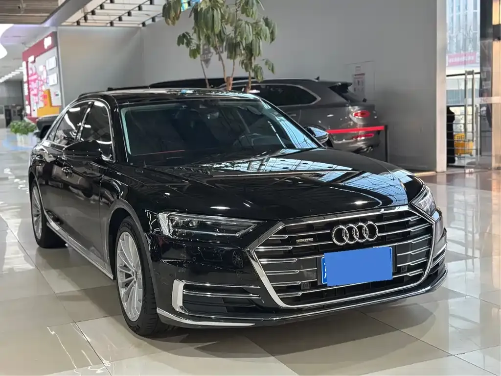 Audi A8 2021 из CN, фото 4