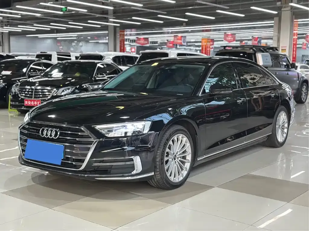 Audi A8 2021 из CN, фото 5