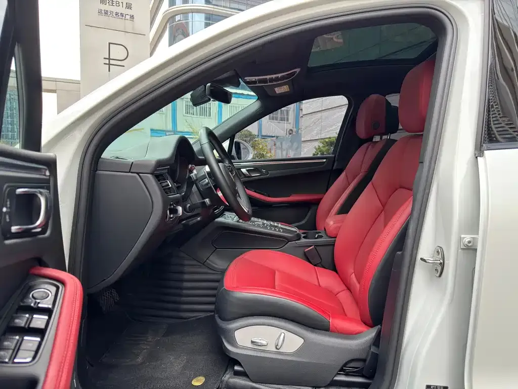 Porsche Macan 2021 из CN, фото 5