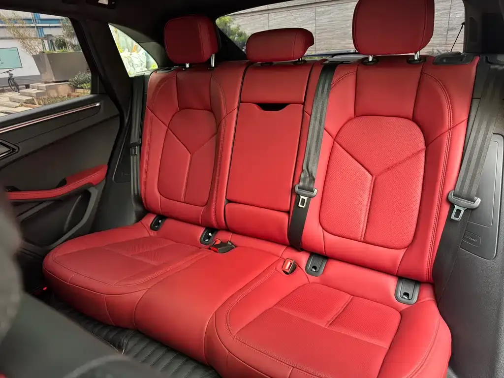 Porsche Macan 2021 из CN, фото 2