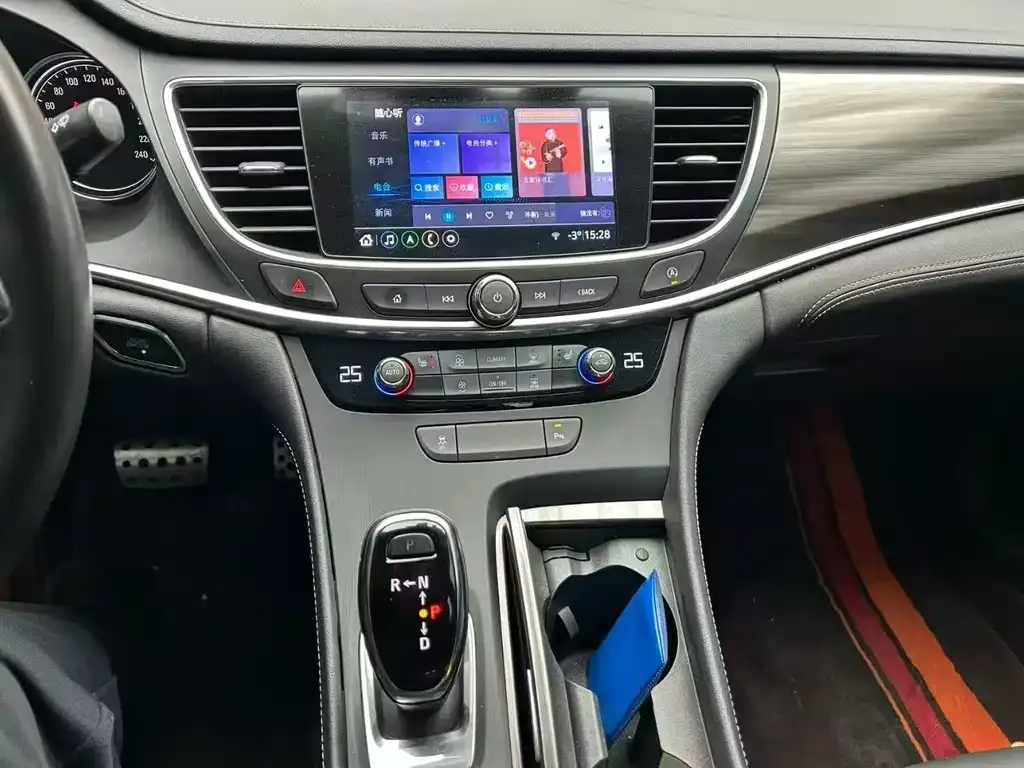 Buick LaCrosse 2022 из CN, фото 4