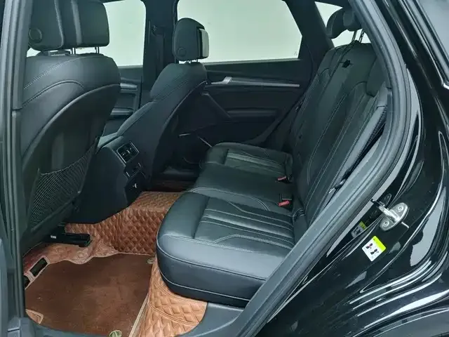 Audi Q5L 2023 из CN, фото 4