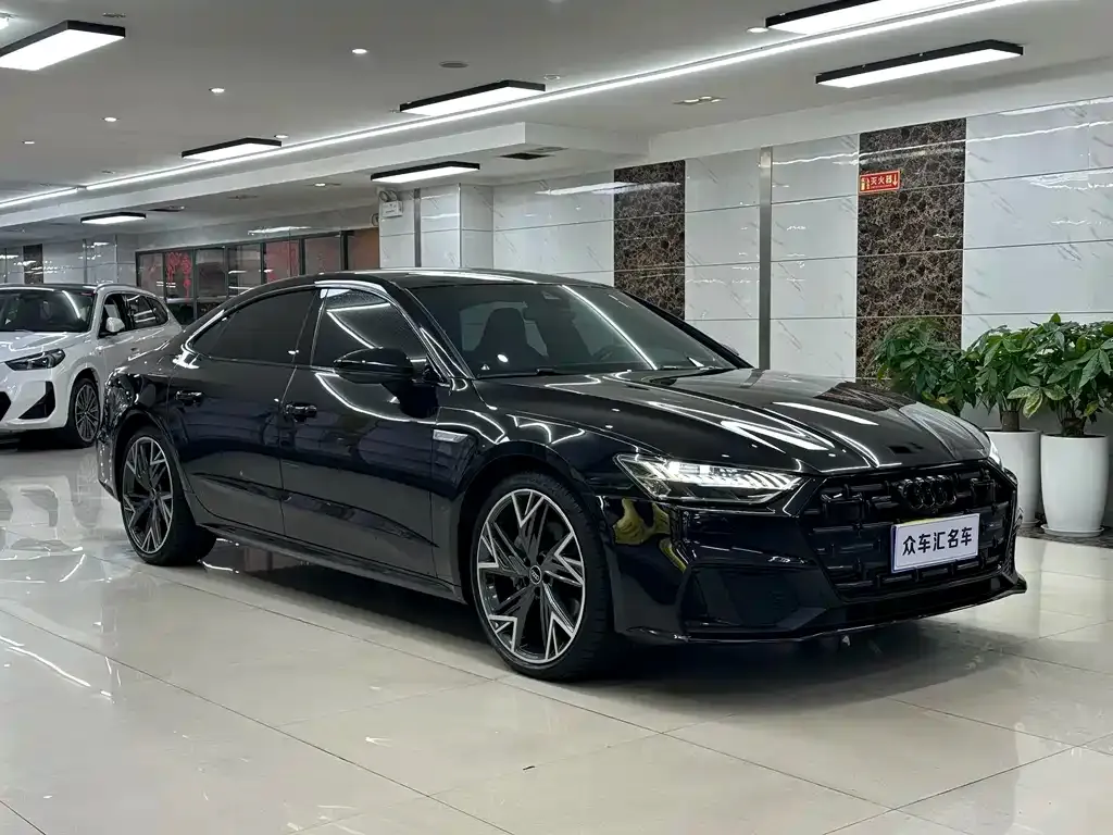 Audi A7L 2023 из CN, фото 9