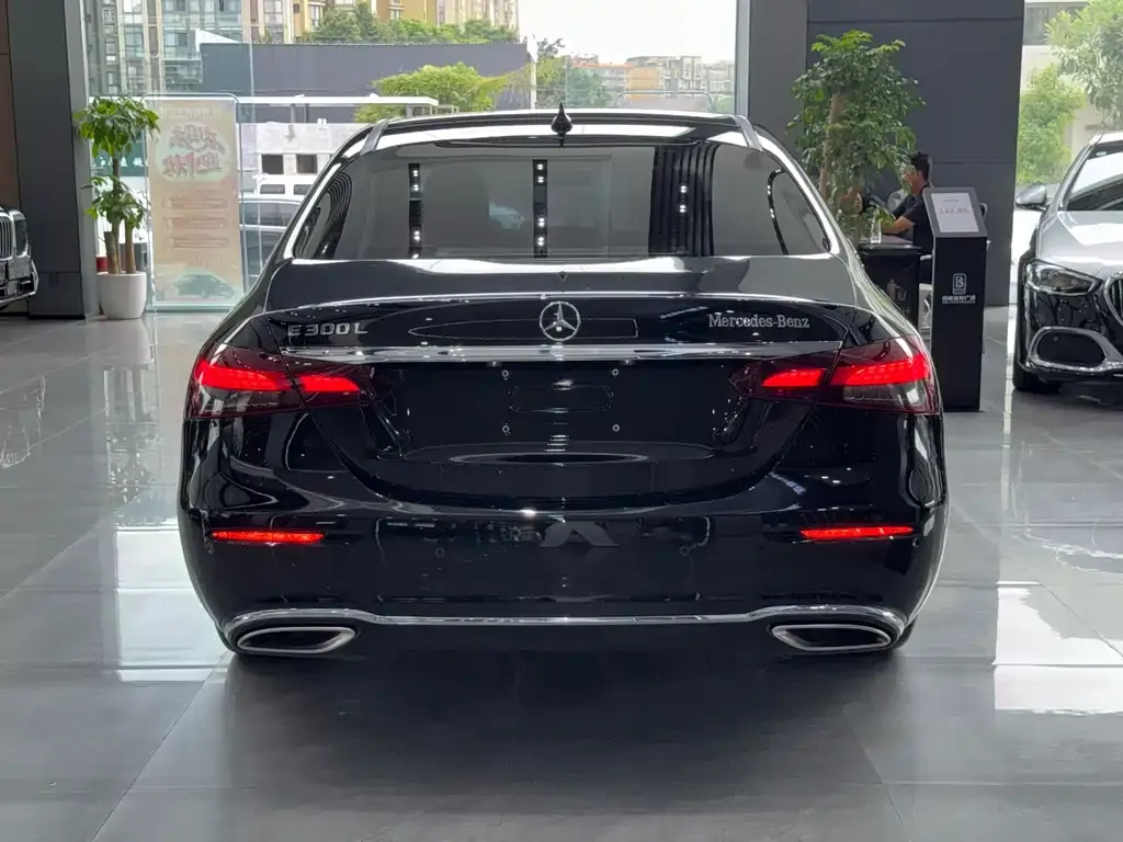 Mercedes-Benz E-Class 2021 из CN, фото 2