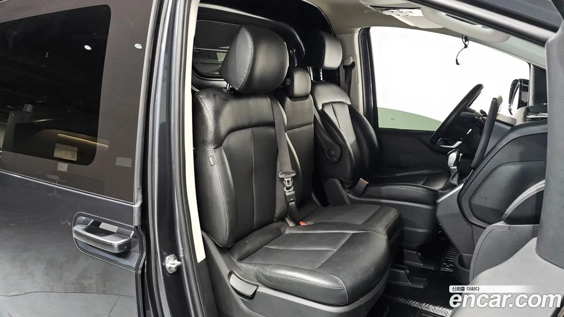 Hyundai Staria 2022 из KR, фото 10