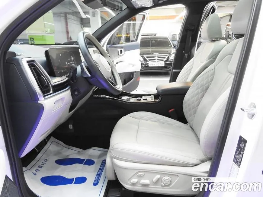 Kia Sorento — фото 7
