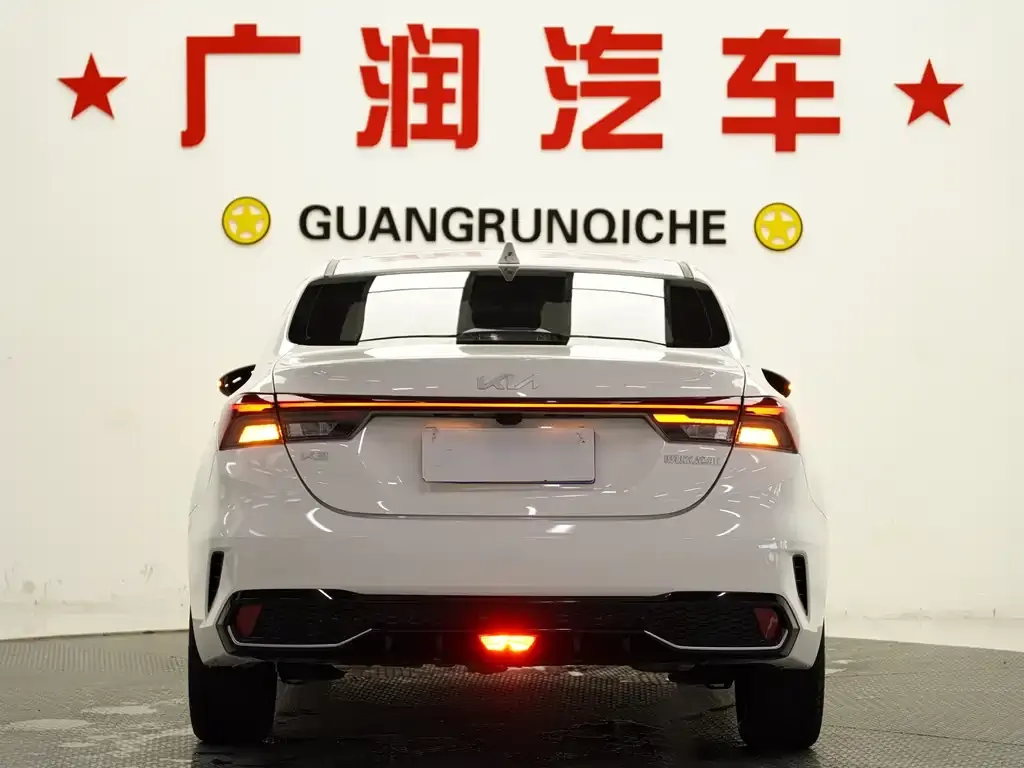 Kia K3 2023 из CN, фото 4